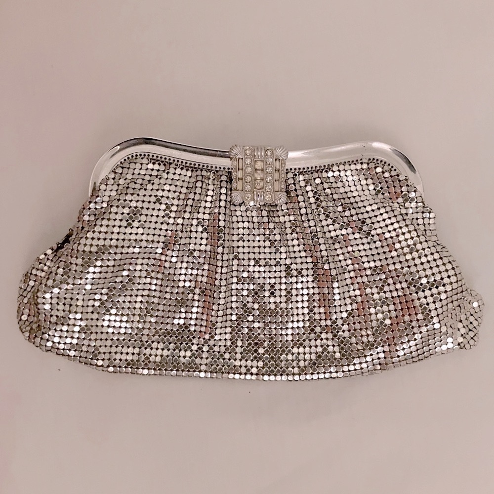Make me an offer! Whiting & Davis Metal Minaudière vintage silver mesh clutch